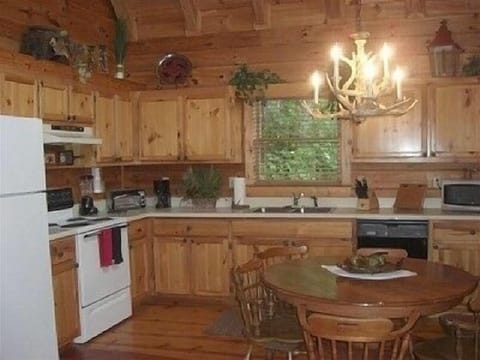 fully equipped kitchen