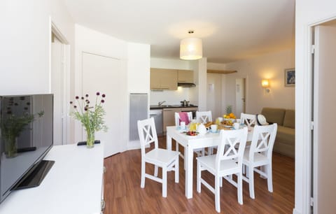 Enjoy homemade meals in the living area with seating for your group.