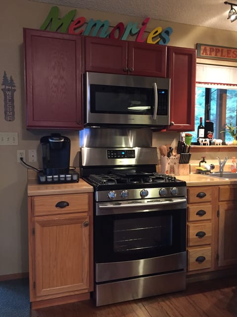 Samsung Propane Stove & Oven, and Microwave