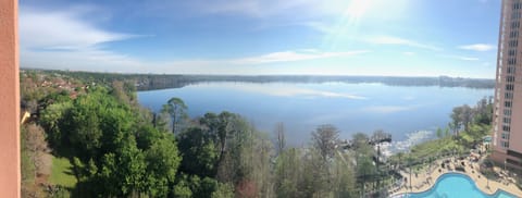 2 Bedroom Disney Condo with amazing views Apartment in Orlando