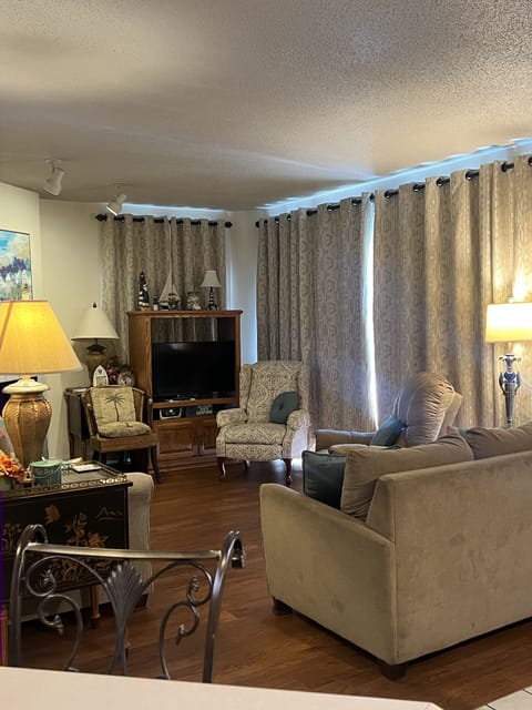 Furniture, Indoors, Living Room, Room, Couch