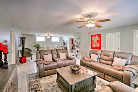 Memphis Vacation Rental | 4BR | 2.5BA | 3,000 Sq Ft | Step-Free Access