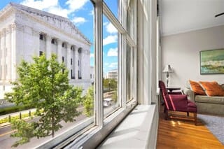 Stunning Supreme Court View from apartment