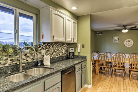 Kitchen | Dishwasher | Drip Coffee Maker