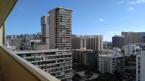 Walkway , outside front door. Diamond Head, Pink Lady, ocean, Friday Fireworks