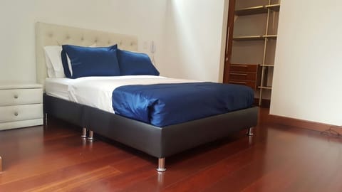 APARTAMENTO AMOBLADO 401 CHICO