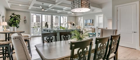 Dinning & Family Room