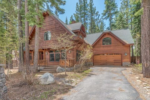 Welcome to our Luxury Home.