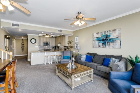 Living room and Kitchen Bar