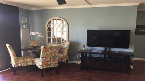 1011 - dining area and 50' TV