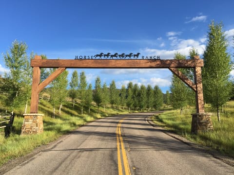 Gateway to Horse Ranch properties