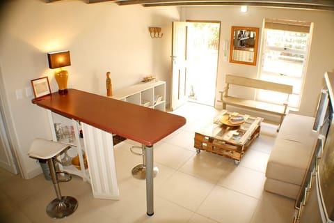 living area with bar