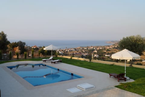 North-east, sea view.  Free public Alagadi  Caretta turtles beach is 1 mile away
