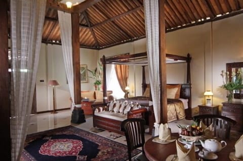 Royal Villa traditional Javanese Joglo