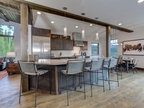 Homestead Chalet 12 Claim Jumper, Kitchen, 1