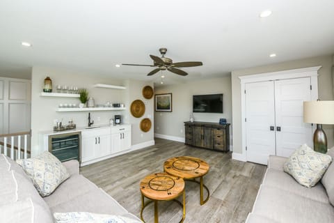 The Ritz - AMI Locals