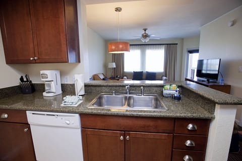 2 Bedroom Deluxe Ocean View