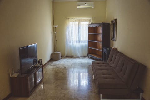 Up stairs air-conditiones livinh area