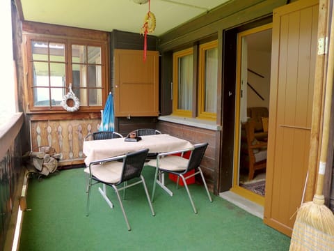 Property, Furniture, Window, Wood, Building, Lighting, Interior Design, Floor, Flooring, Door