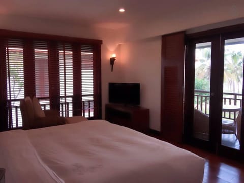 4BR VILLA IN FURAMA/ SEAVIEW