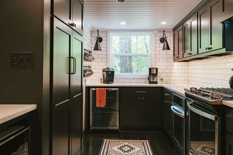 Beverage Center with Mini Fridge