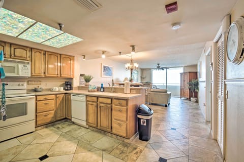 Kitchen | Fully Equipped | Cooking Basics & Spices