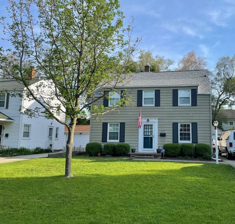 Plenty of parking in the driveway and along the street. 