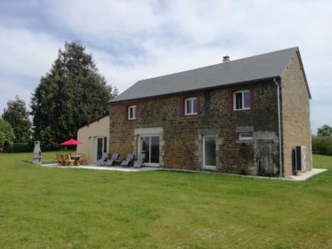 View to back of gite