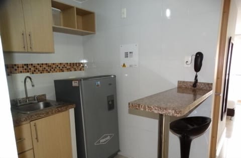 APARTAESTUDIO AMOBLADO BUCARAMANGA 902