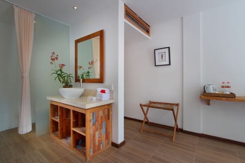 Charming one bedroom close to Ubud with a shared infinity-edge swimming pool Resort in Tampaksiring