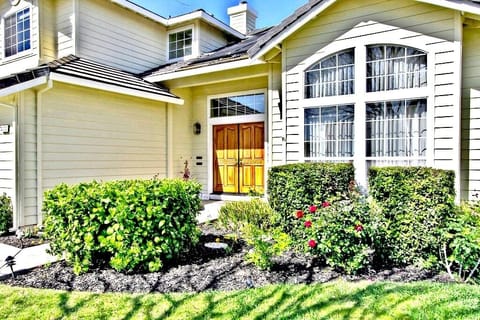 Grand Executive Luxury Home