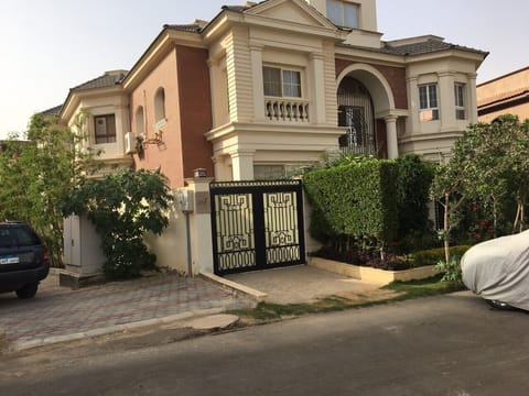 Villa parking entrance
