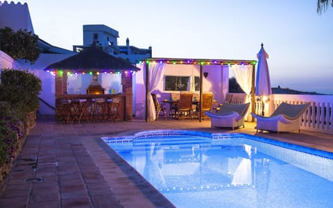 Casa Lillotte at dusk