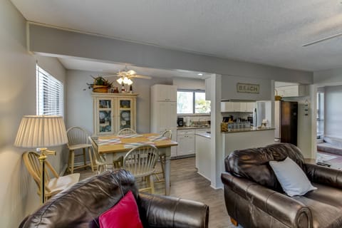 Dining Area Adjacent to Kitchen