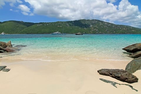 Villa Eau Claire offers guests their own private "pocket" beach w/water access!