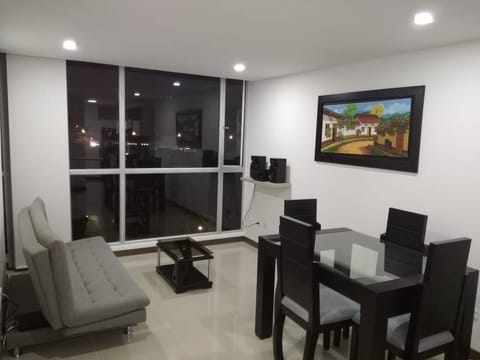 EDIFICIO CLUB HOUSE 1A, APT 613