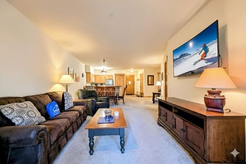 Cozy Mountain Retreat at Tenderfoot Lodge – Near Mountain House Base Area