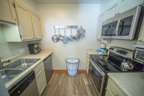 Fully equipped kitchen!