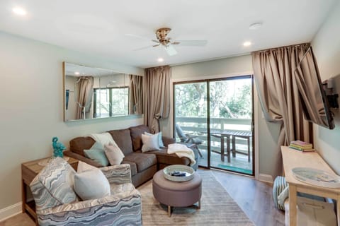 Hilton Head Vacation Rental | 2BR | 2BA | 757 Sq Ft | Stairs Required