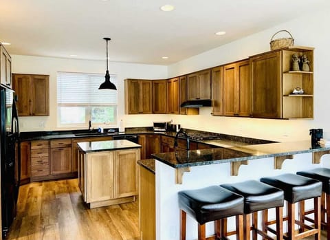 Kitchen with gas range and double oven