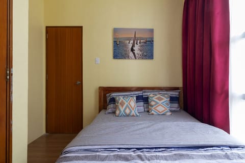 Room1