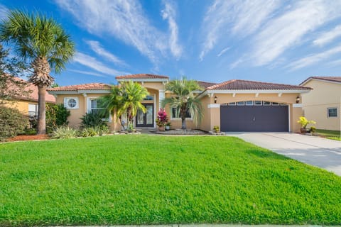 Welcome to  Orlando Summer Home!