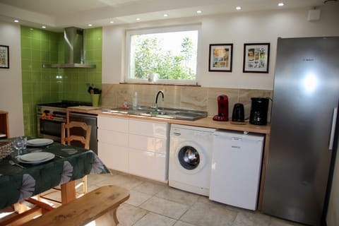Kitchen area