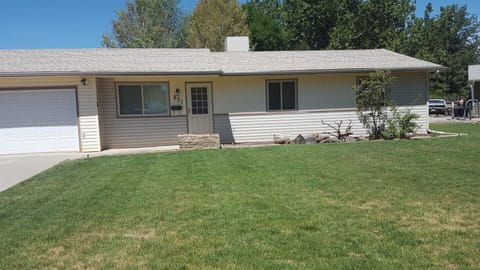Small front yard, huge grass fenced in backyard