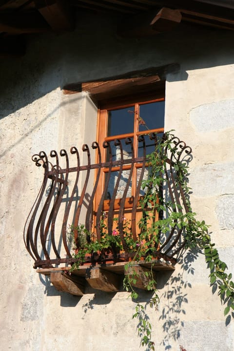 Little terrace of the light blue room