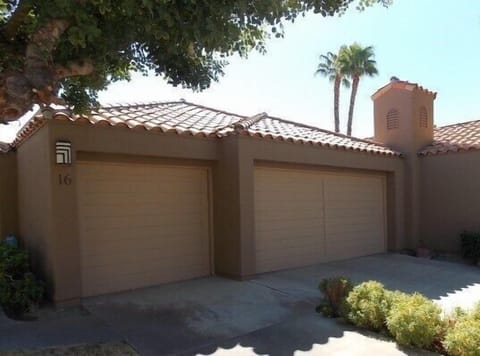 2 car garage with golf cart parking
