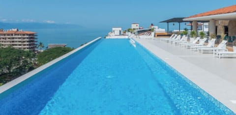 Entirely updated rooftop deck & pool 2021. 