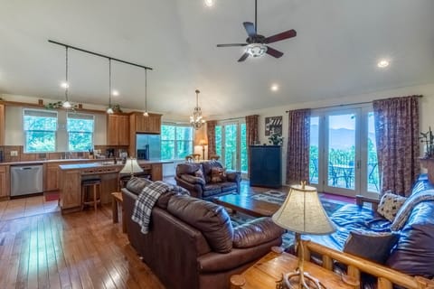 Living room - Open plan living room