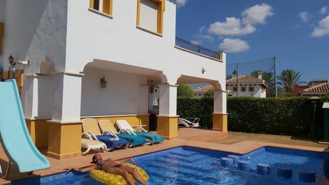 Pool with separate child area. Sunbeds, slide and lots of sun.
