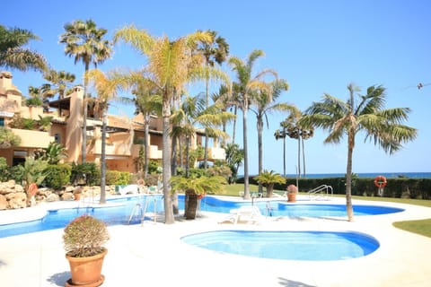 Alcazaba beachside Apartment complex / 3 bedrooms / 3 bathrooms / sleeps 6.